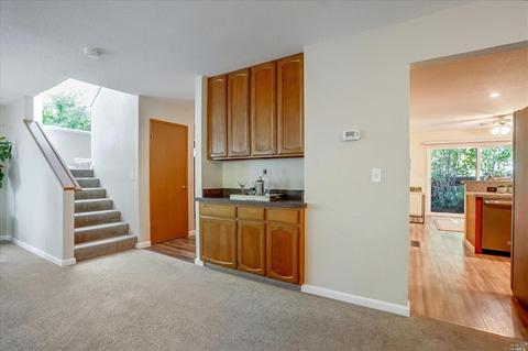 1306 Creekside Ct, Healdsburg, CA 95448 photo 18