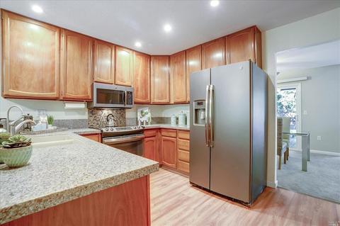 1306 Creekside Ct, Healdsburg, CA 95448 photo 15