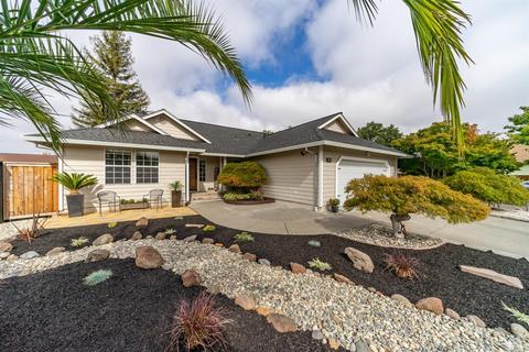 6155 Tamara Ln, Windsor, CA 95492 photo 2