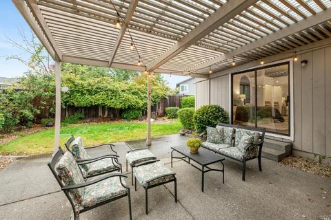9328 Jessica Dr, Windsor, CA 95492 photo 19