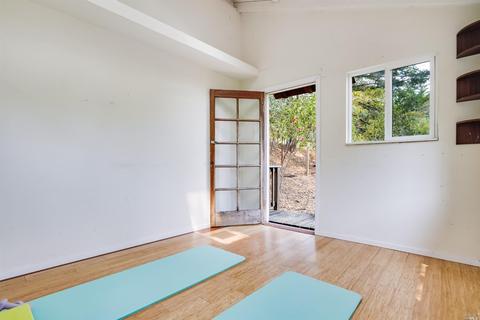 35 Arroyo Rd, Lagunitas, CA 94938 photo 52