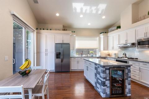 1884 Mallard Ln, Petaluma, CA 94954 photo 6