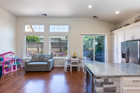 1884 Mallard Ln, Petaluma, CA 94954 photo 9