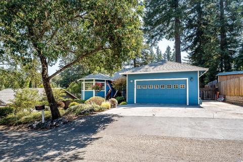 1659 Madrone Dr, Ukiah, CA 95482 photo 1