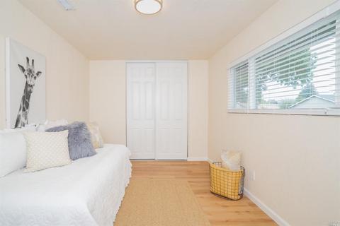 2371 Beach St, Napa, CA 94558 photo 36