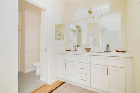 2371 Beach St, Napa, CA 94558 photo 30