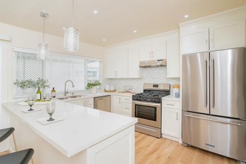 2371 Beach St, Napa, CA 94558 photo 18