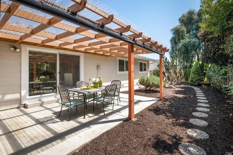 472 Eileen Dr, Sebastopol, CA 95472 photo 28