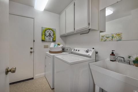 472 Eileen Dr, Sebastopol, CA 95472 photo 19