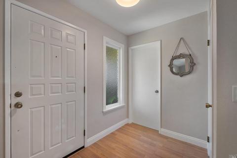 472 Eileen Dr, Sebastopol, CA 95472 photo 18