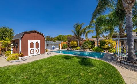 310 Daphne Dr, Fairfield, CA 94533 photo 27