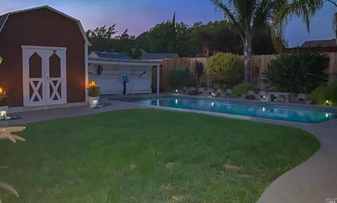 310 Daphne Dr, Fairfield, CA 94533 photo 30