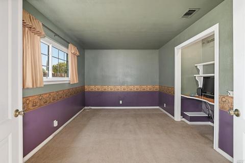 310 Daphne Dr, Fairfield, CA 94533 photo 13