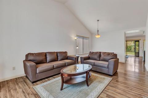 106 Doral Ct, Vallejo, CA 94591 photo 11
