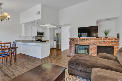 106 Doral Ct, Vallejo, CA 94591 photo 13