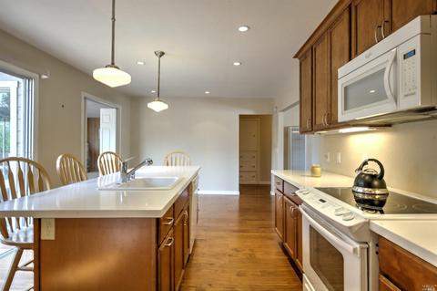 17568 Johnson Ave, Sonoma, CA 95476 photo 9