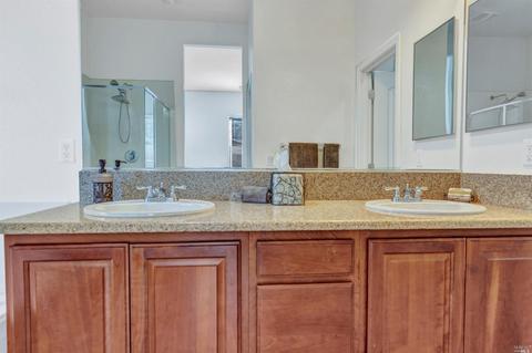 824 Hampton St, Vacaville, CA 95687 photo 36