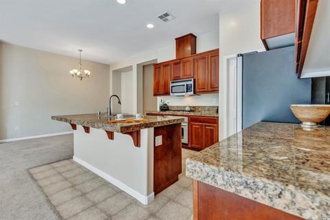 824 Hampton St, Vacaville, CA 95687 photo 7