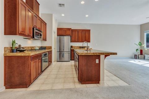 824 Hampton St, Vacaville, CA 95687 photo 11