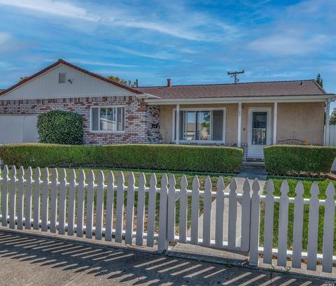 2109 Teakwood St, Vallejo, CA 94591 photo 1