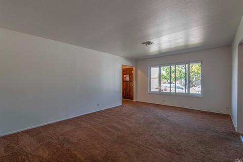 2109 Teakwood St, Vallejo, CA 94591 photo 5