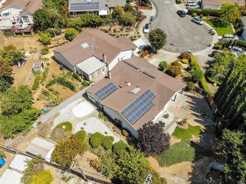 120 Louise Ct, Vallejo, CA 94590 photo 3