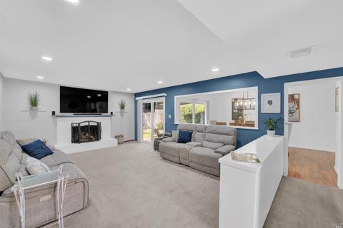 429 Lily St, Fairfield, CA 94533 photo 9