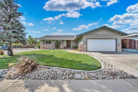 429 Lily St, Fairfield, CA 94533 photo 4
