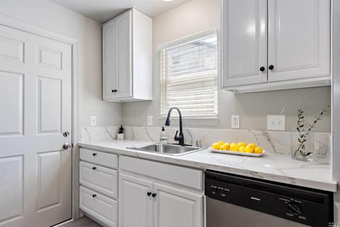 713 Humboldt St, Vallejo, CA 94591 photo 15