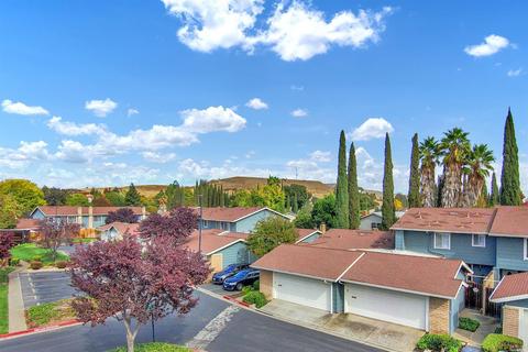 2942 Sunbird Dr, Fairfield, CA 94533 photo 1