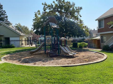 67 Manchester Dr, Fairfield, CA 94533 photo 61