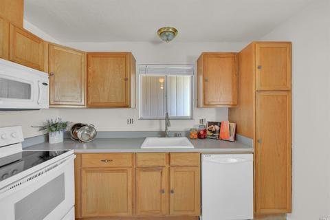 400 Echo Summit Rd, Vallejo, CA 94589 photo 14