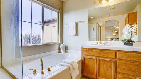 8308 Montiglio Ct, Vallejo, CA 94591 photo 28