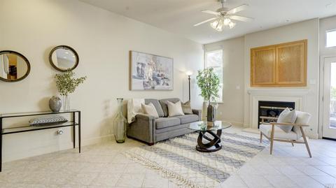 8308 Montiglio Ct, Vallejo, CA 94591 photo 3