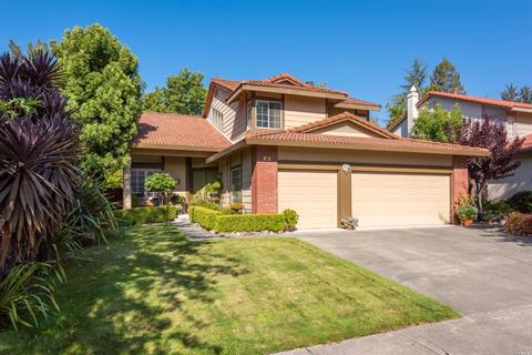 309 La Quinta Dr, Windsor, CA 95492 photo 2