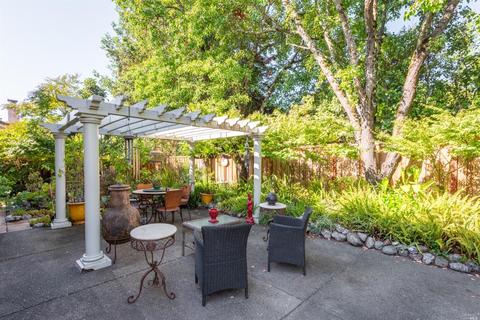309 La Quinta Dr, Windsor, CA 95492 photo 33