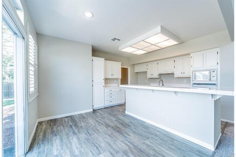 281 Bantry Dr, Vacaville, CA 95688 photo 18