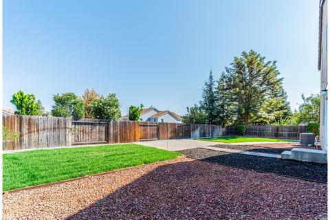 281 Bantry Dr, Vacaville, CA 95688 photo 9
