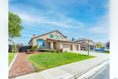 281 Bantry Dr, Vacaville, CA 95688 photo 4