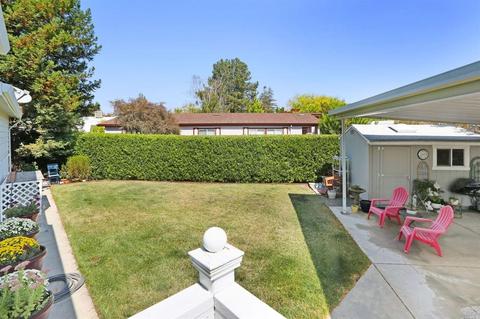 240 E 7 Flags Cir, Sonoma, CA 95476 photo 5