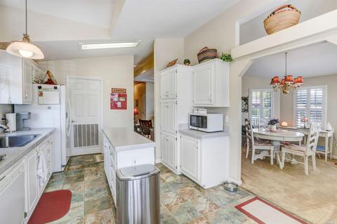 240 E 7 Flags Cir, Sonoma, CA 95476 photo 10