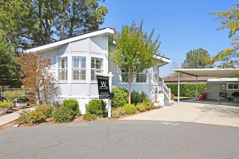 240 E 7 Flags Cir, Sonoma, CA 95476 photo 4
