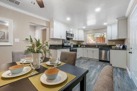2101 Pennsylvania Ave, Fairfield, CA 94533 photo 8