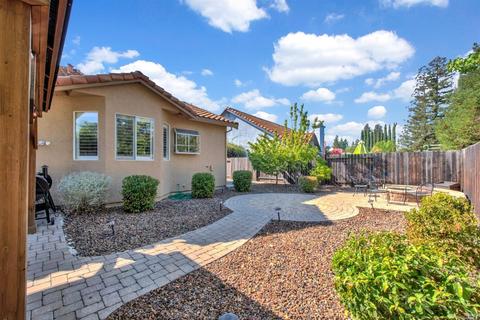 481 Wrentham Dr, Vacaville, CA 95688 photo 52