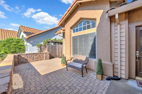 481 Wrentham Dr, Vacaville, CA 95688 photo 5