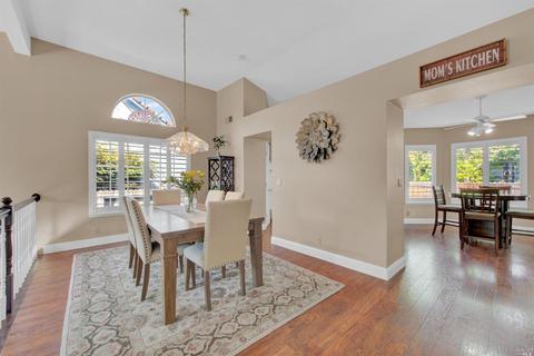 481 Wrentham Dr, Vacaville, CA 95688 photo 9