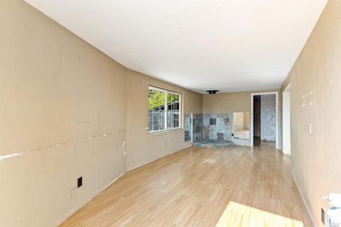 21440 Pineview Dr, Willits, CA 95490 photo 2
