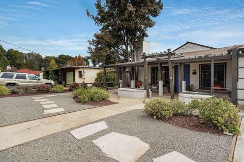105 E Strawberry Dr, Mill Valley, CA 94941 photo 2