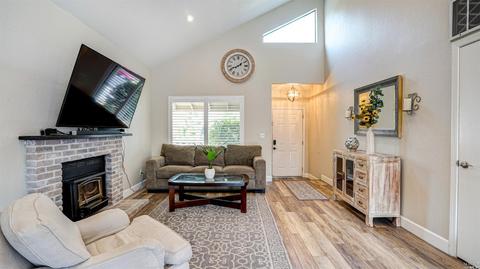 900 Pulteney Pl, Windsor, CA 95492 photo 4