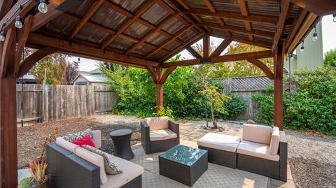 900 Pulteney Pl, Windsor, CA 95492 photo 3